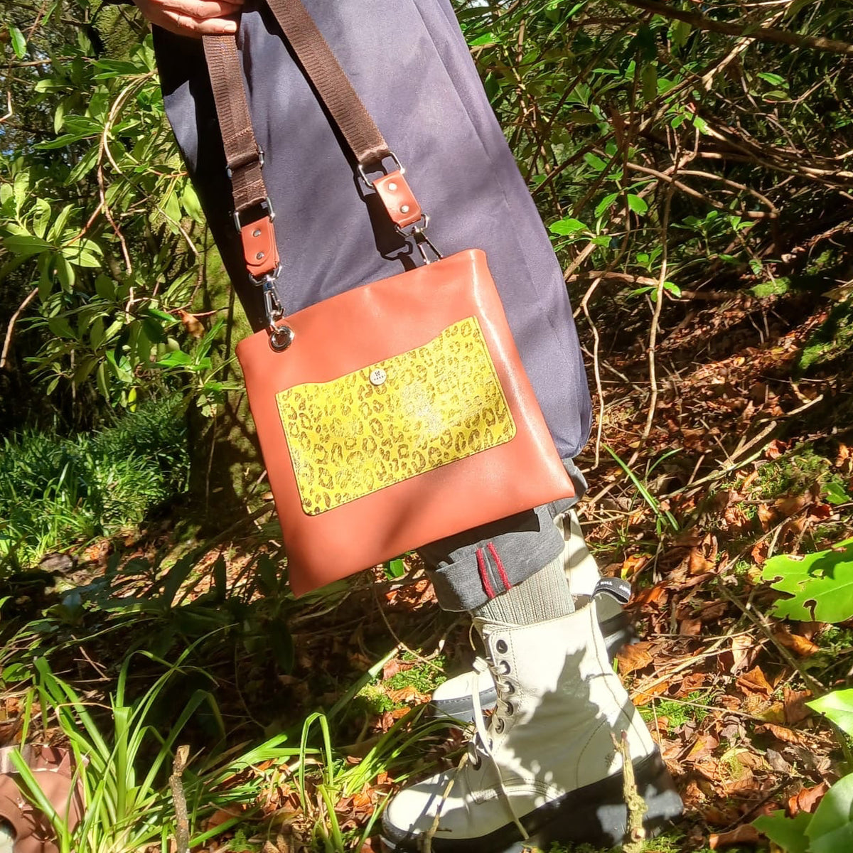 Sack Bag – Brown Leather with Leopard Print Pocket