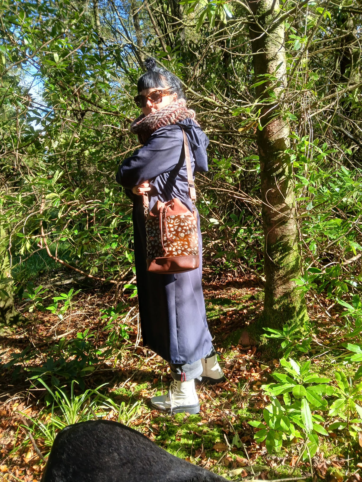 Brown Floral Hair-on Leather Bucket Bag – INAKSY